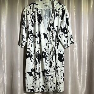 Monki Black and White Floral Robe Dress